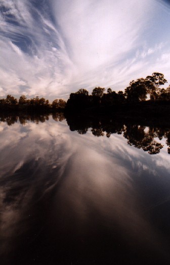 Brisbane River - Riverhills 
<br>
Photo:  Robert Downie  - May 2001 (EOS 300) 