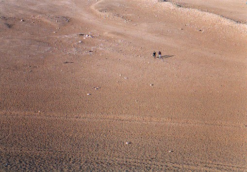 Jane and Stefan - Giza Plateau
<br>
Photo: Robert Downie - February 2001 (EOS 300) 