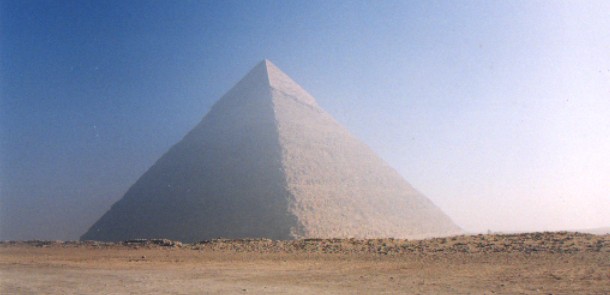 Pyramid of Chephren (Khafre)
<br>
Photo: Robert Downie - February 2001 (EOS 300) 