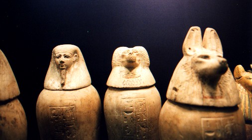 Egyptian Museum
<br>
Photo: Robert Downie - February 2001 (EOS 300) 