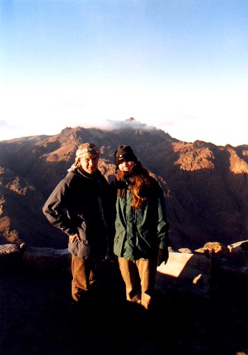 Jane and Myself - Summit minutes after sunrise.
<br>
Photo: Unknown Photographer - February 2001 (EOS 300) 