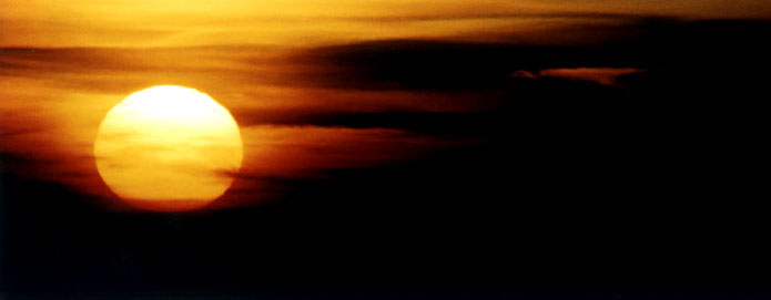 Sunrise at Gunung Bromo - Java
<br>
Photo: Robert Downie - December 1997 (EOS IX) 