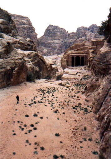 Garden Tomb - Petra 
<br>
Photo: Robert Downie - February 2001 (EOS 300) 