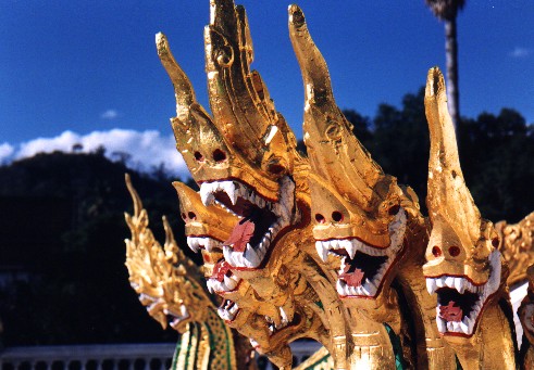 Wat Mai Suwannaphumaham New Temple (1796AD)  - Luang Phabang
<br>
Photo: Robert Downie - December 2000 (EOS 300) 