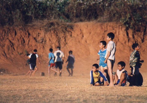 local kids playing soccer - Nong Khiaw
<br>
Photo: Robert Downie - December 2000 (EOS 300) 