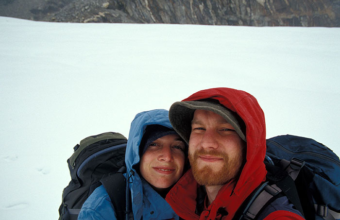 Ady and I  - Cho (Chhugyuma) La  pass.
<br>
Photo: Robert Downie - 2004 (EOS 300)