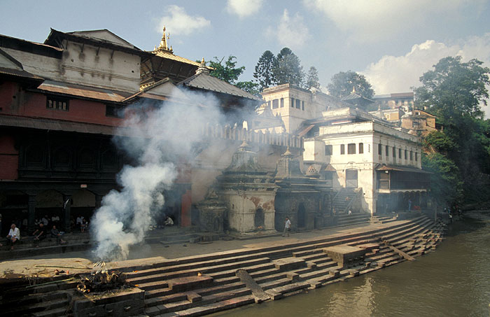 Funeral Pyre -  Pashupatinath
<br>
Photo: Robert Downie - 2004 (EOS 300)