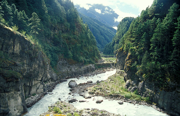 Looking at the meeting of the Dudh Koshi River (left) and the Bhote Koshi River (right) - Taken from the Larja Bridge 
<br>
Photo: Robert Downie - 2004 (EOS 300)
