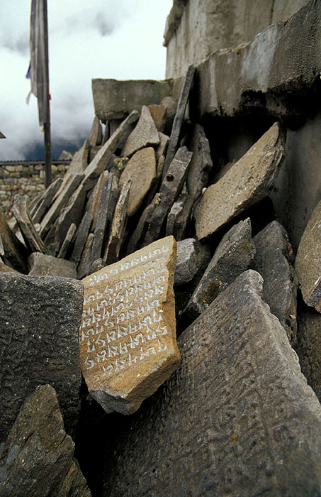 Mani (Prayer) Stones -  Namche Bazaar (3440m)
<br>
Robert Downie - 2004 (EOS 300)