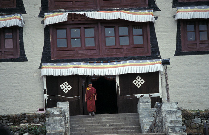 Monk at the front steps of the Tengboche Monastery 
<br>
Photo: Robert Downie - 2004 (EOS 300)