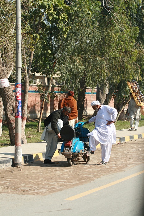 Faisalabad
<br>
Photo: Robert Downie - Feb 2007 (EOS 400D)