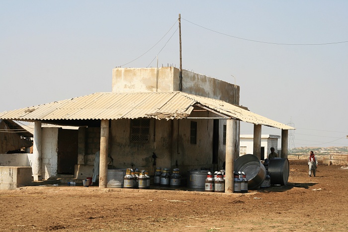 Milk Shed - Cattle Colony - Karachi
<br>
Photo: Robert Downie - Feb 2007 (EOS 400D)
