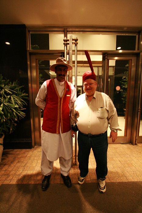 Mick with Baboo 
<br>
Photo: Robert Downie - Feb 2007 (EOS 400D)