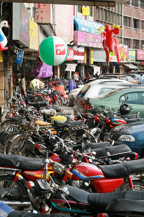 Lahore 
<br>
Photo: Robert Downie - Feb 2007 (EOS 400D)