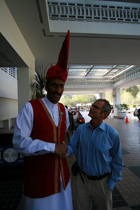 Robert and Baboo - Lahore 
<br>
Photo: Robert Downie - Feb 2007 (EOS 400D)