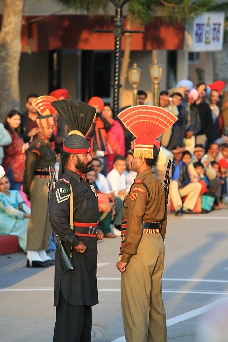 Indian guards and Pakistani rangers face off - Wagah Border
<br>
Photo: Robert Downie - Feb 2007 (EOS 400D)