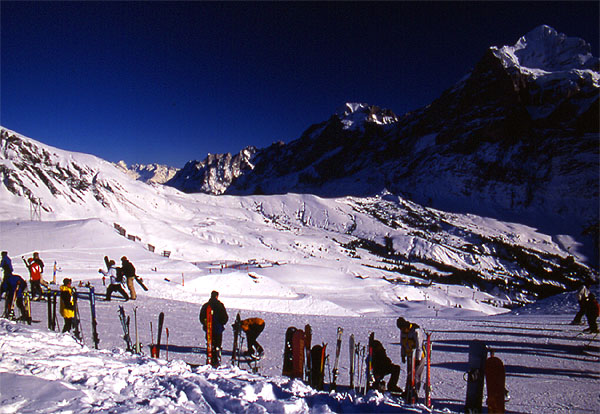 The restaurant at First (2168m)
<br>
Photo: Robert Downie - January 2002 (EOS 300) 