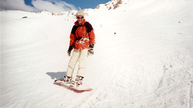 Get that grin of your face! - Valbella
<br>
Photo: Adriana Thomson - February 2002 (Canon Elph) 