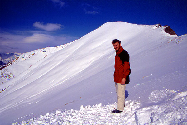 Myself at the top of Piz Scalottas (2323m) -  Valbella
<br>
Photo: Adriana Thomson - February 2002 (EOS 300) 