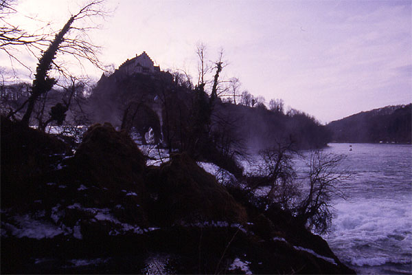 The Rhine fall is the largest waterfall in Europe - Rheinfall 
<br>
Photo: Robert Downie - February 2002 (EOS 300) 