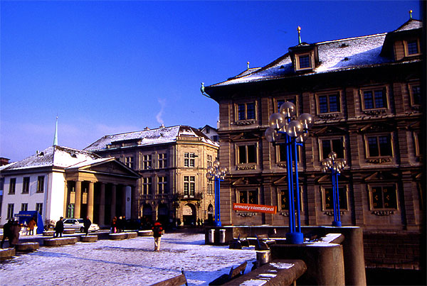 Z�rich 
<br>
Photo: Robert Downie - January 2002 (EOS 300) 