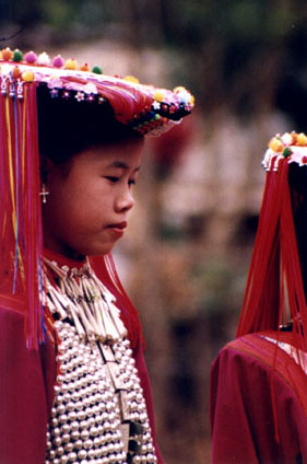 Hill tribes - North West Thailand
<br>
Photo: Robert Downie - February 1998 (EOS IX) 
