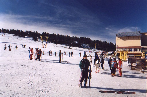 Snow cover - Uluda?
<br>
Photo: Robert Downie - January 2001 (EOS 300)