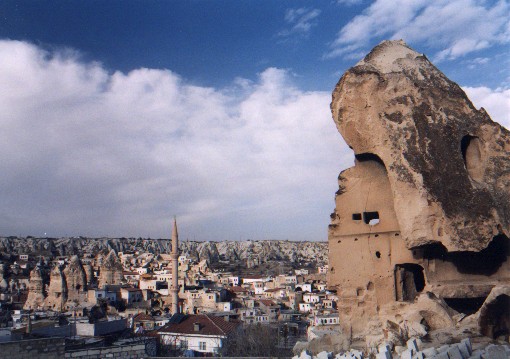 G�reme - Cappadocia
<br>
Photo: Robert Downie - January 2001 (EOS 300)