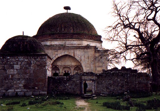 A disused old mosque - Miletus
<br>
Photo: Robert Downie - January 2001 (EOS 300)