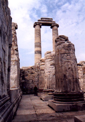 Temple of Apollo (Circa 4th Century BC).  Didyma.  
<br>
Photo: Robert Downie - January 2001 (EOS 300)