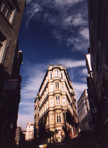 One of numerous streets of new istanbul.
<br>
Photo: Robert Downie - January 2001 (EOS 300) 