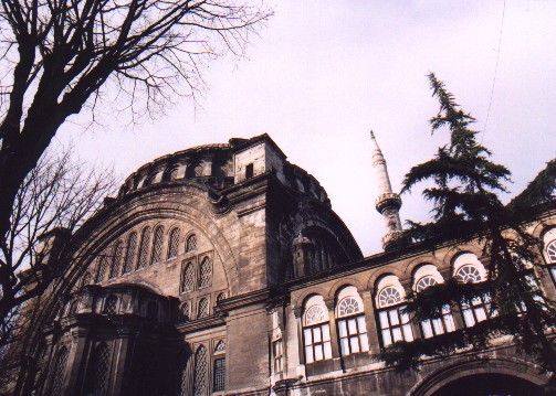 The Kapali �ar?i (Grand Bazaar/Covered Market) -  Built 1451-81 AD
<br>
Photo: Robert Downie - January 2001 (EOS 300) 