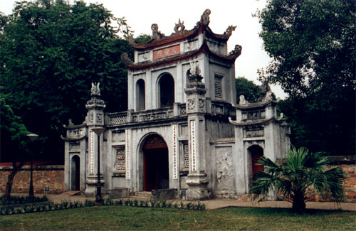Van Mieu - Quoc Tu Giam - Hanoi
<br>
Photo: Robert Downie - December 1998 (EOS IX) 